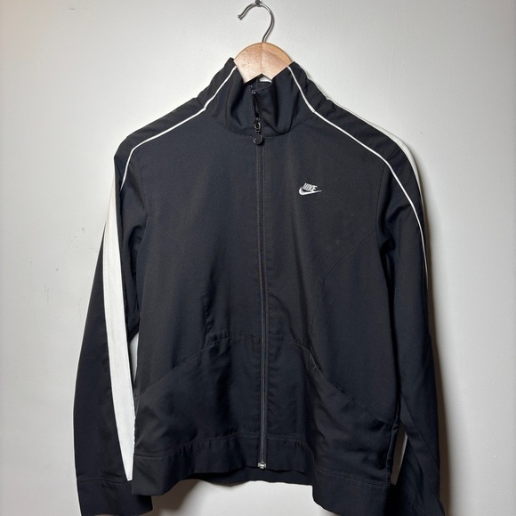 Nike Track Jacket Boys M 8-10 Black Full Zip Long Sleeve - Picture 1 of 12